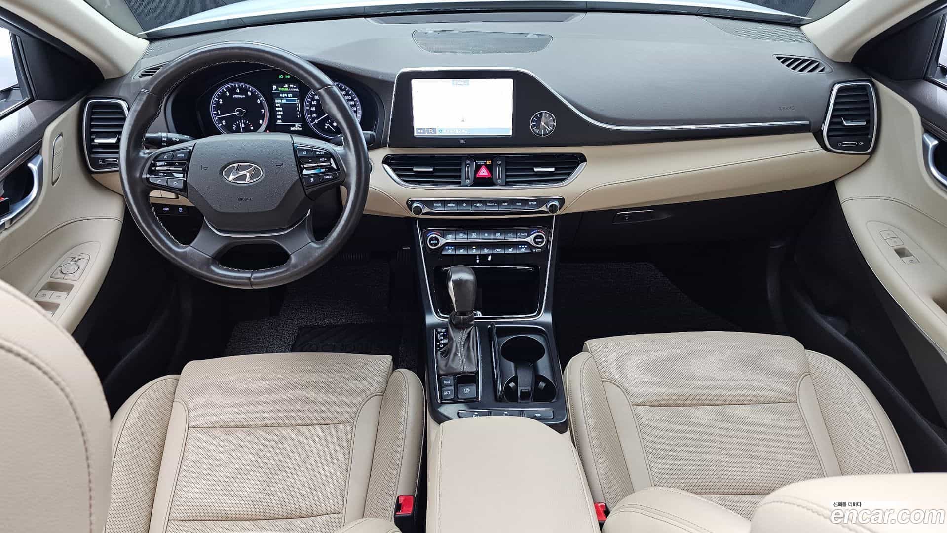 Grandeur Hyundai 2019.6-INNER-007