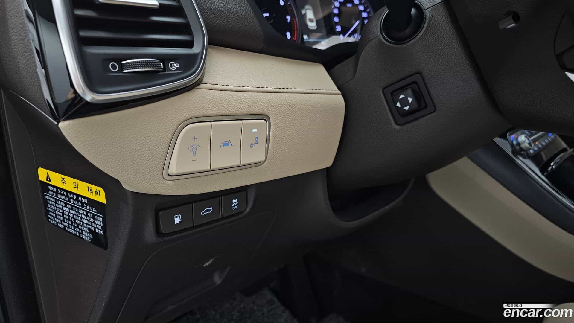 Grandeur Hyundai 2019.6-OPTION-022