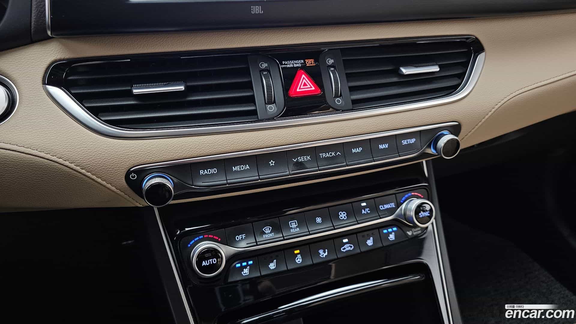 Grandeur Hyundai 2019.6-OPTION-024