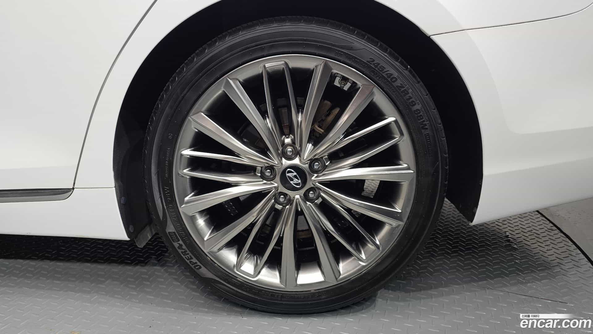 Grandeur Hyundai 2019.6-OUTER-031