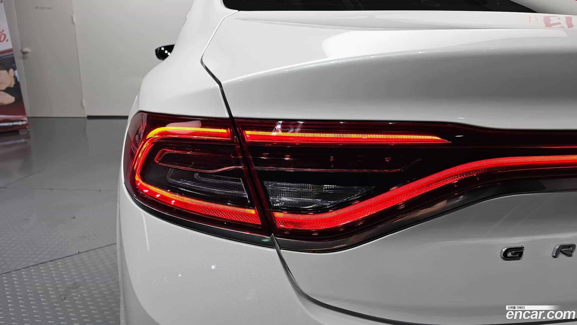 Grandeur Hyundai 2019.6-OUTER-033