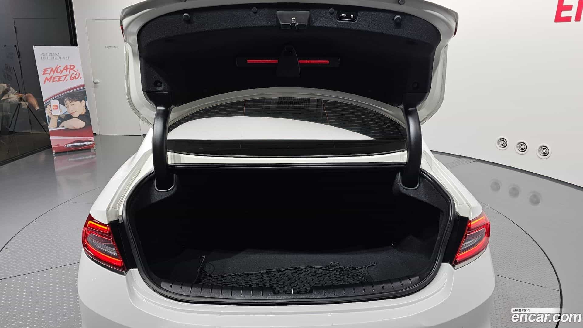 Grandeur Hyundai 2019.6-OPTION-049