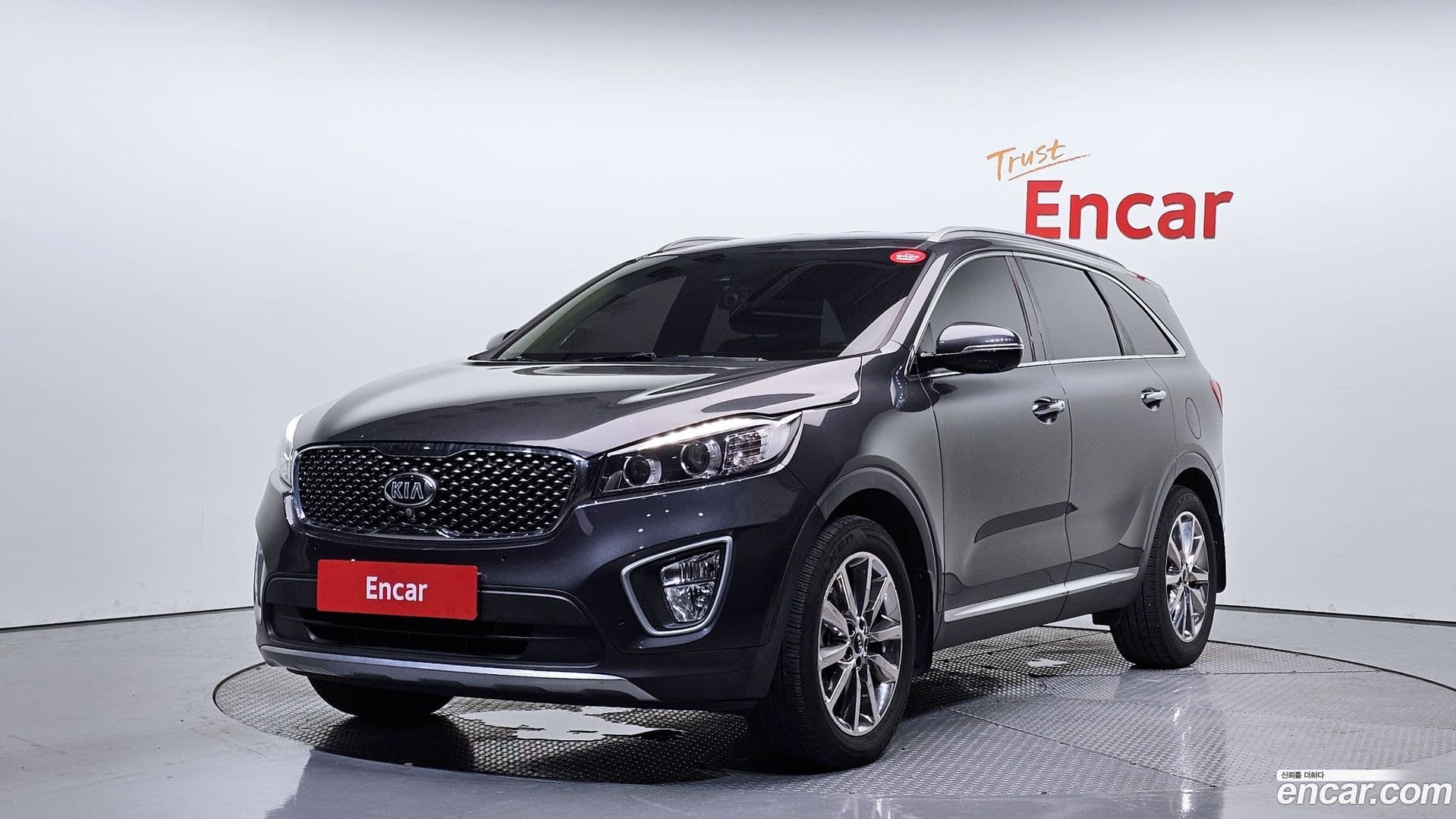 Main__Slider__Photo:Sorento Kia 2015.6-0