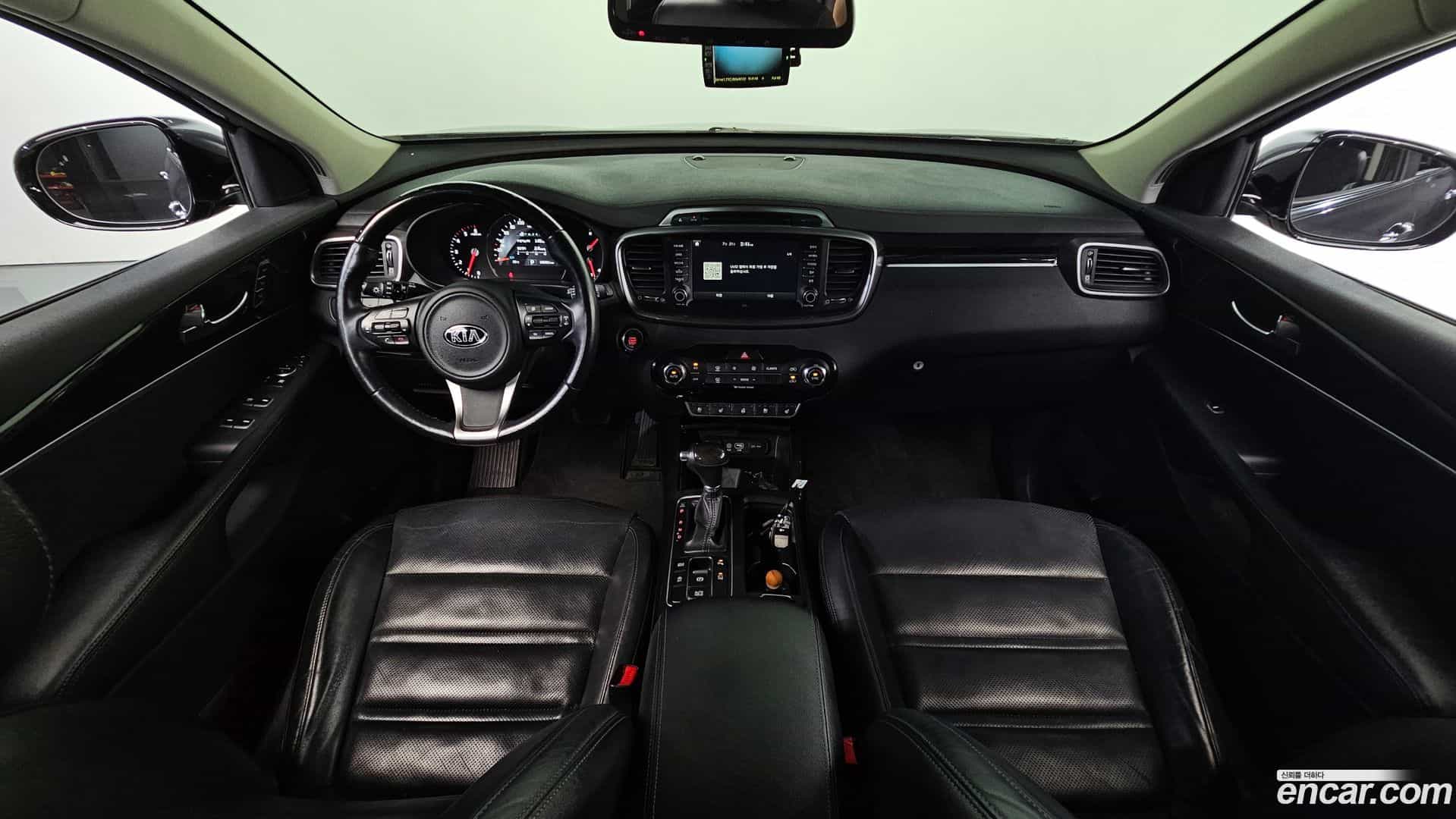 Sorento Kia 2015.6-INNER-007