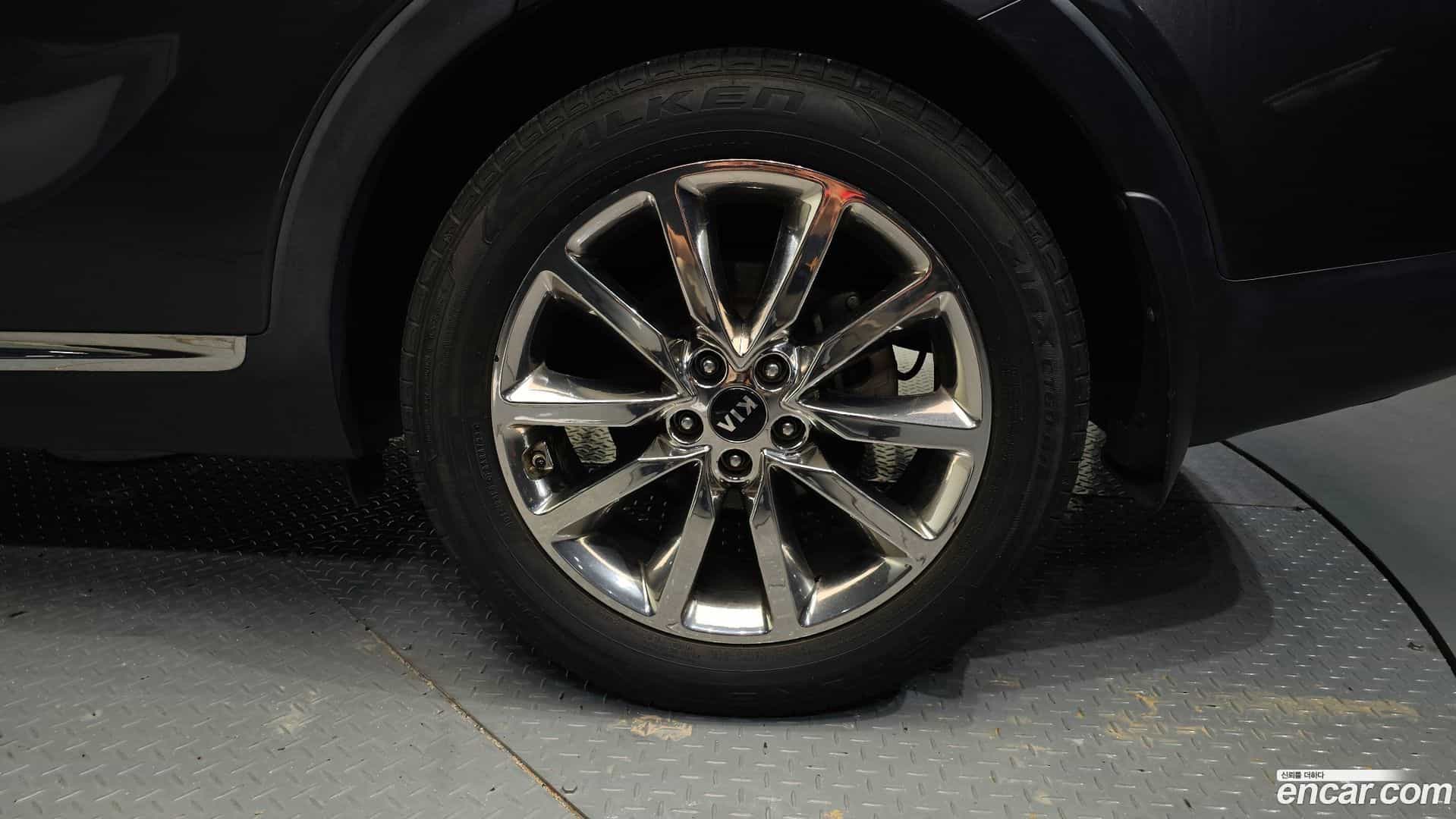Sorento Kia 2015.6-OUTER-031