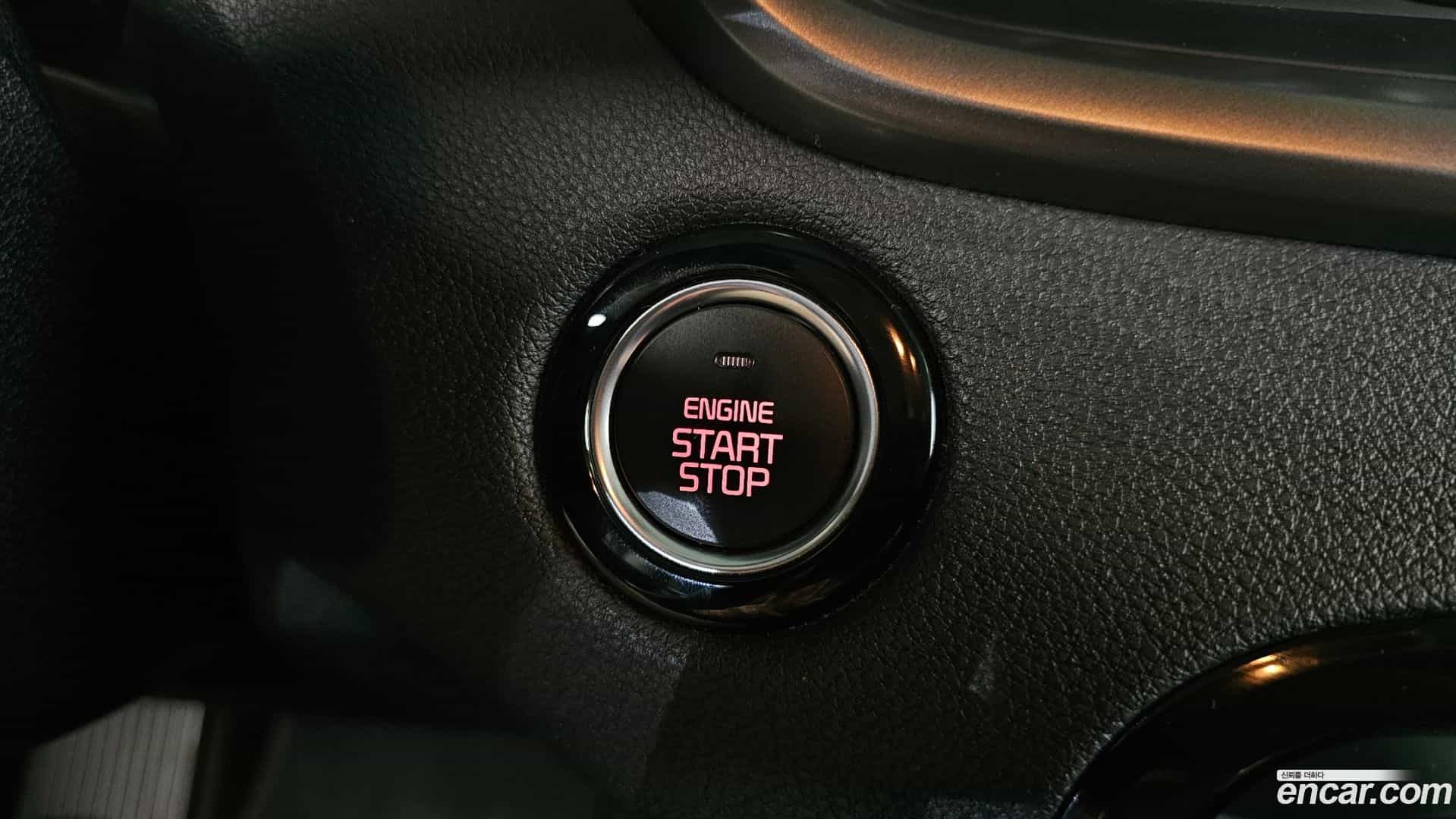 Sorento Kia 2015.6-OPTION-042