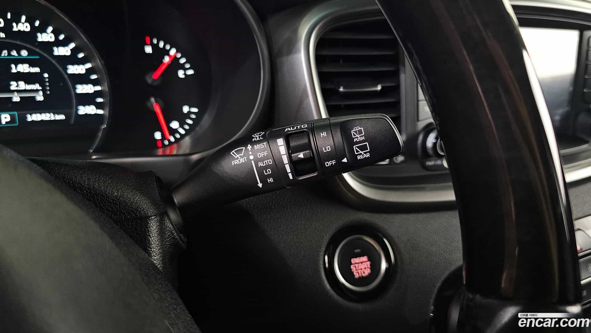 Sorento Kia 2015.6-OPTION-043