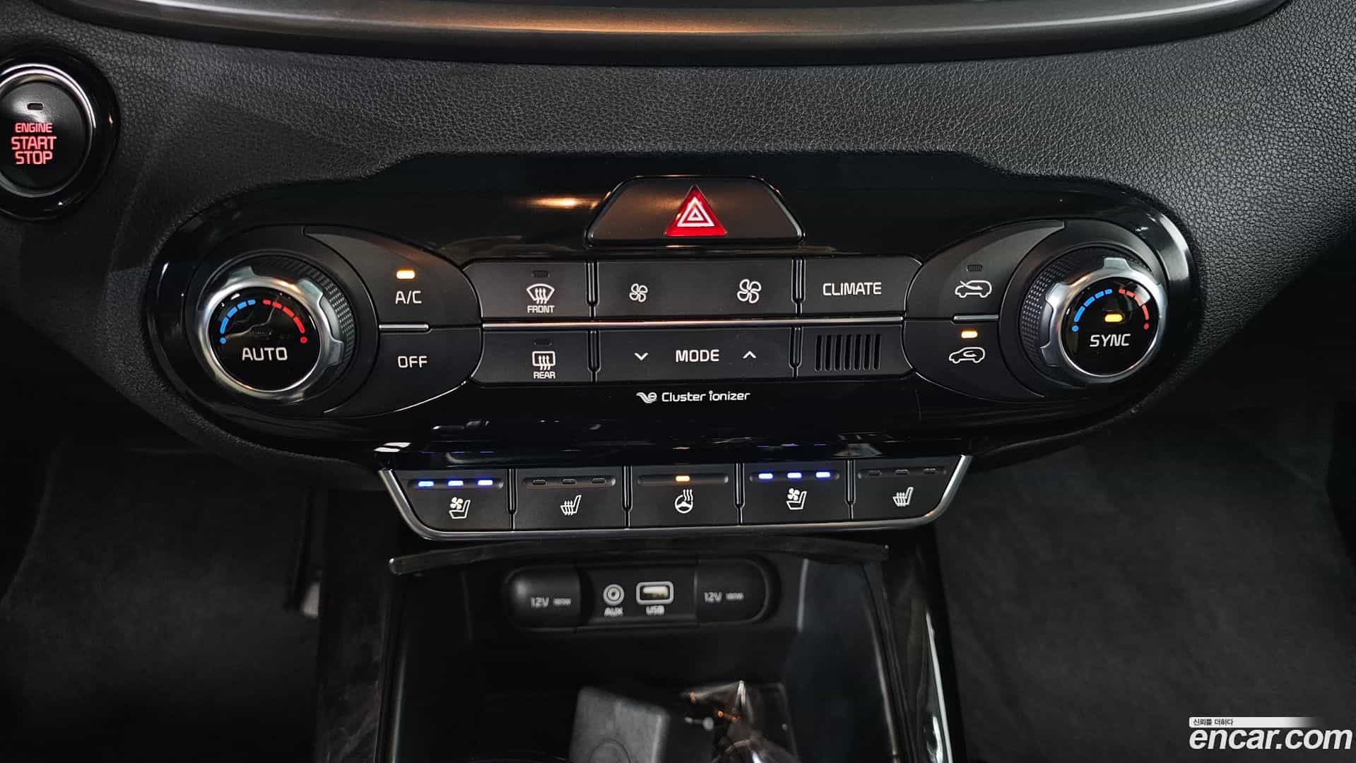 Sorento Kia 2015.6-OPTION-045
