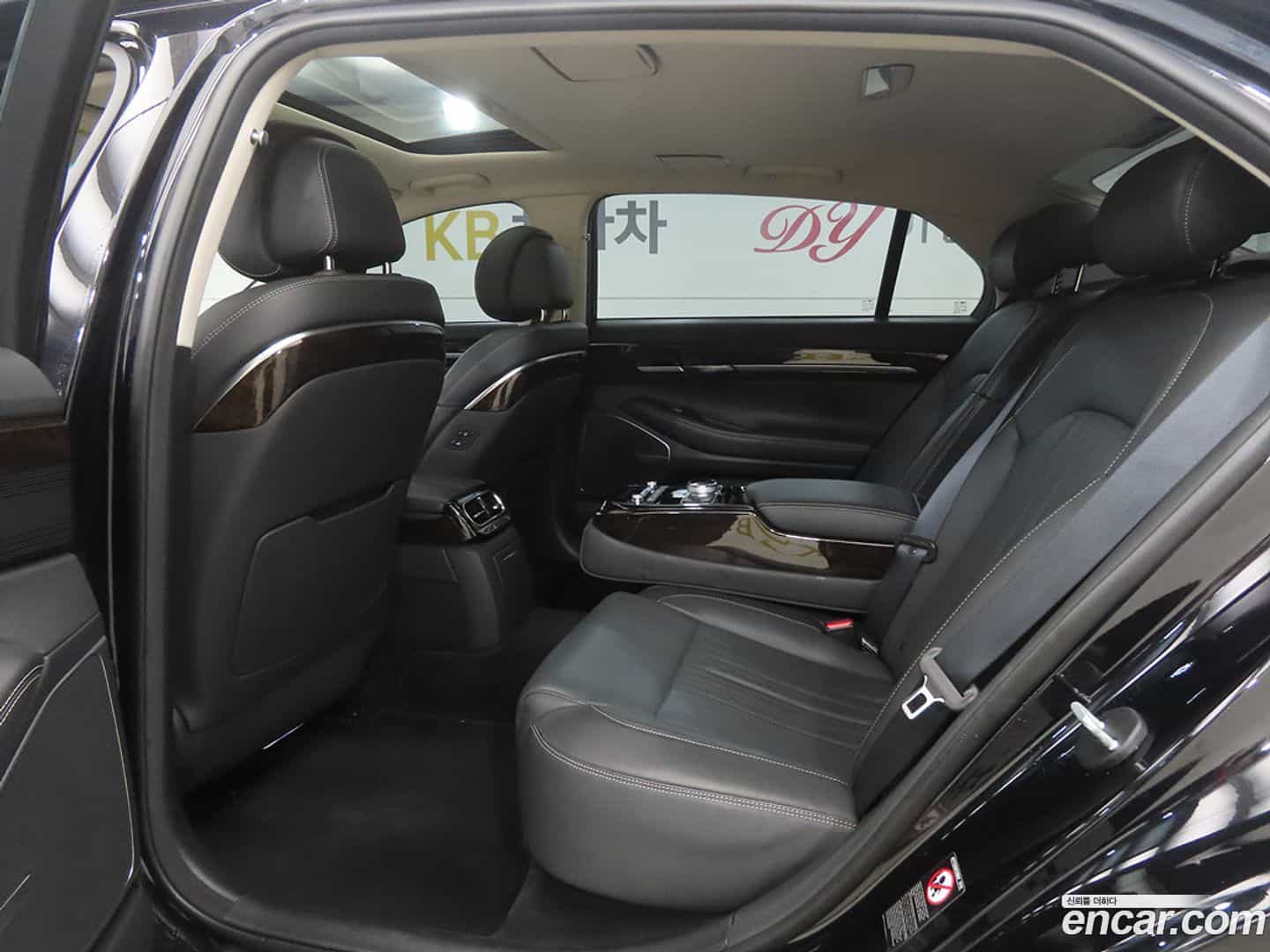 G90 Genesis 2019.6-OUTER-006