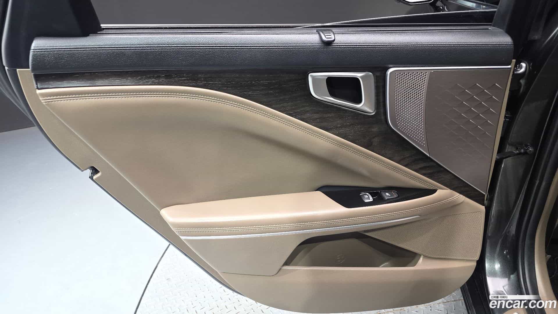 K8 Kia 2022.9-INNER-035