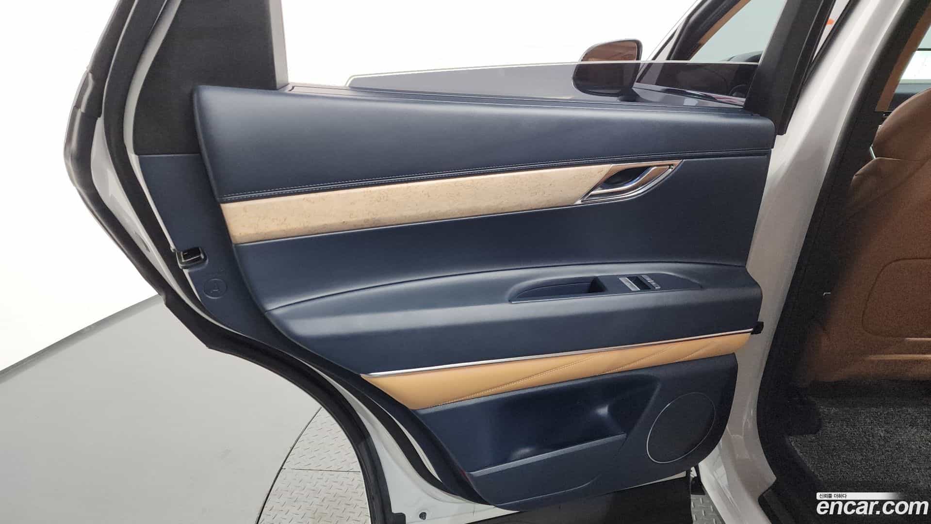 GV80 Genesis 2022.10-INNER-035