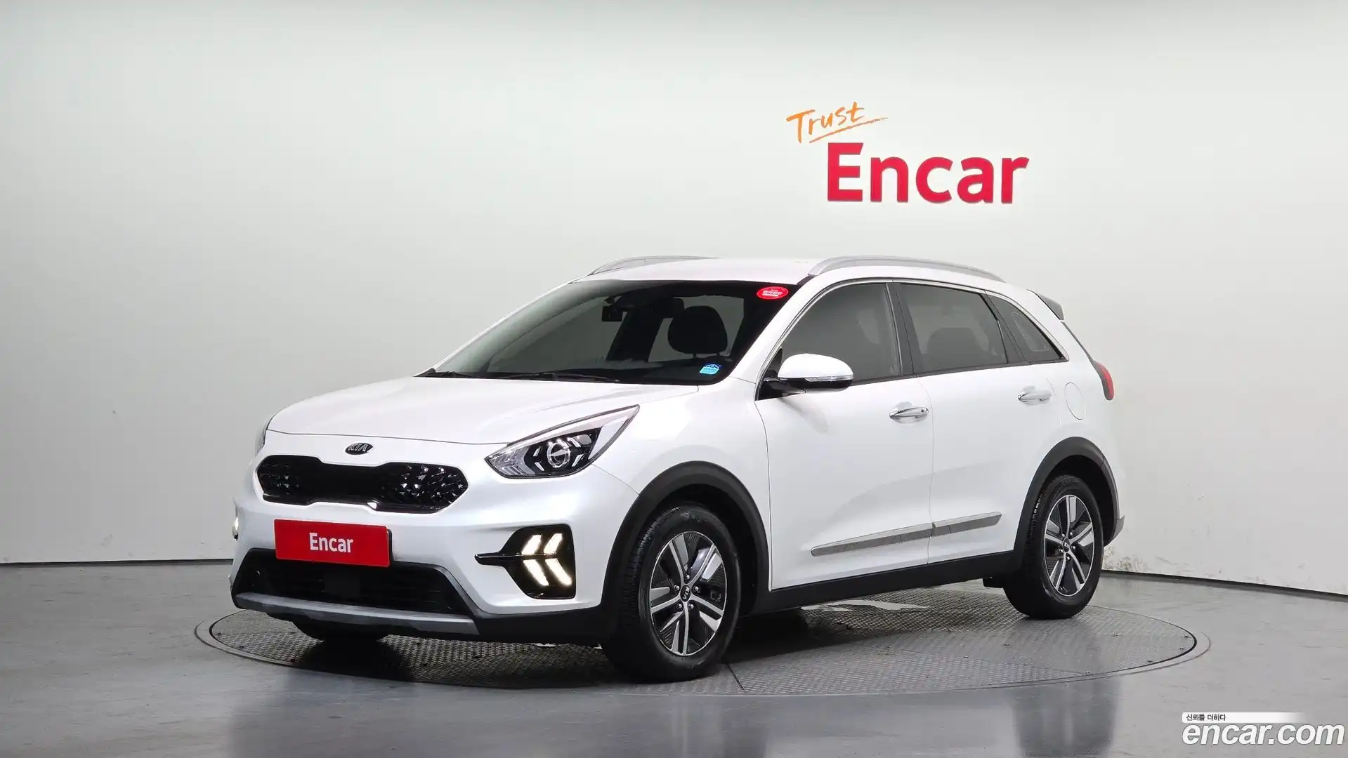 Niro Kia 2019.4-OUTER-001