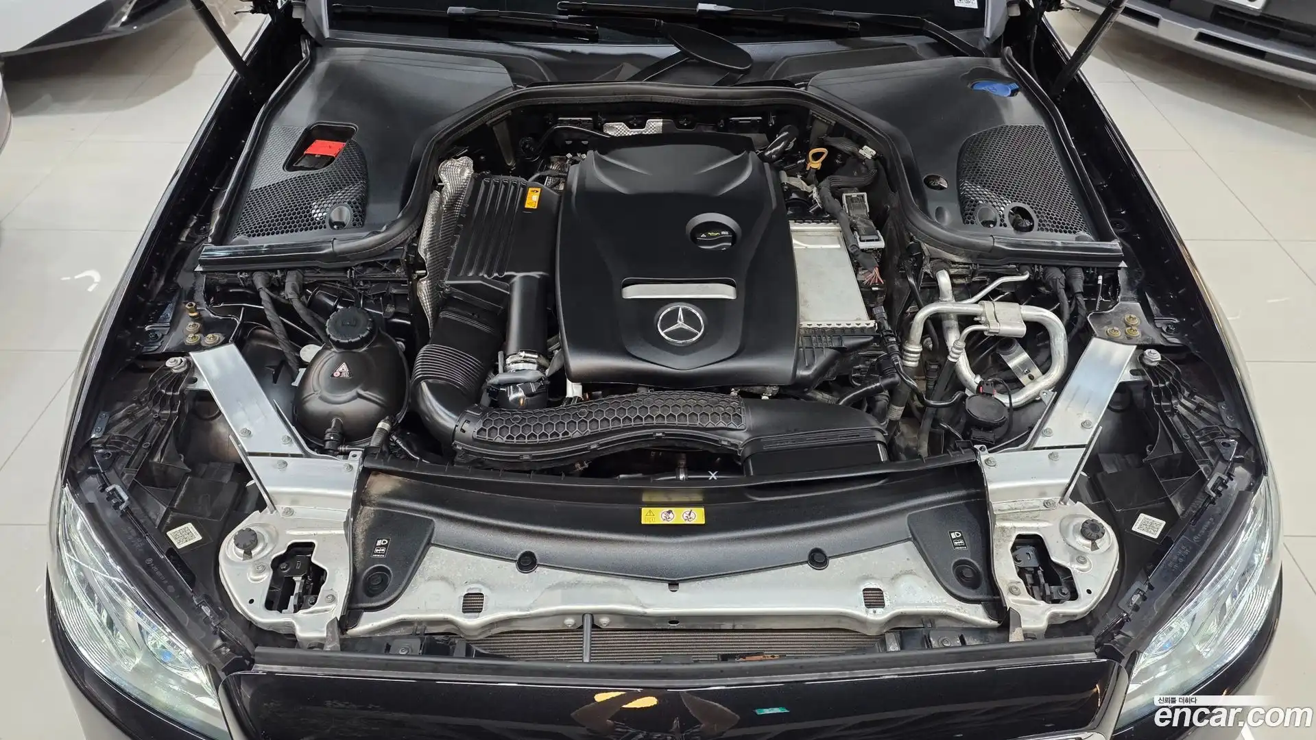 E-Class Mercedes-Benz 2020.6-INNER-008