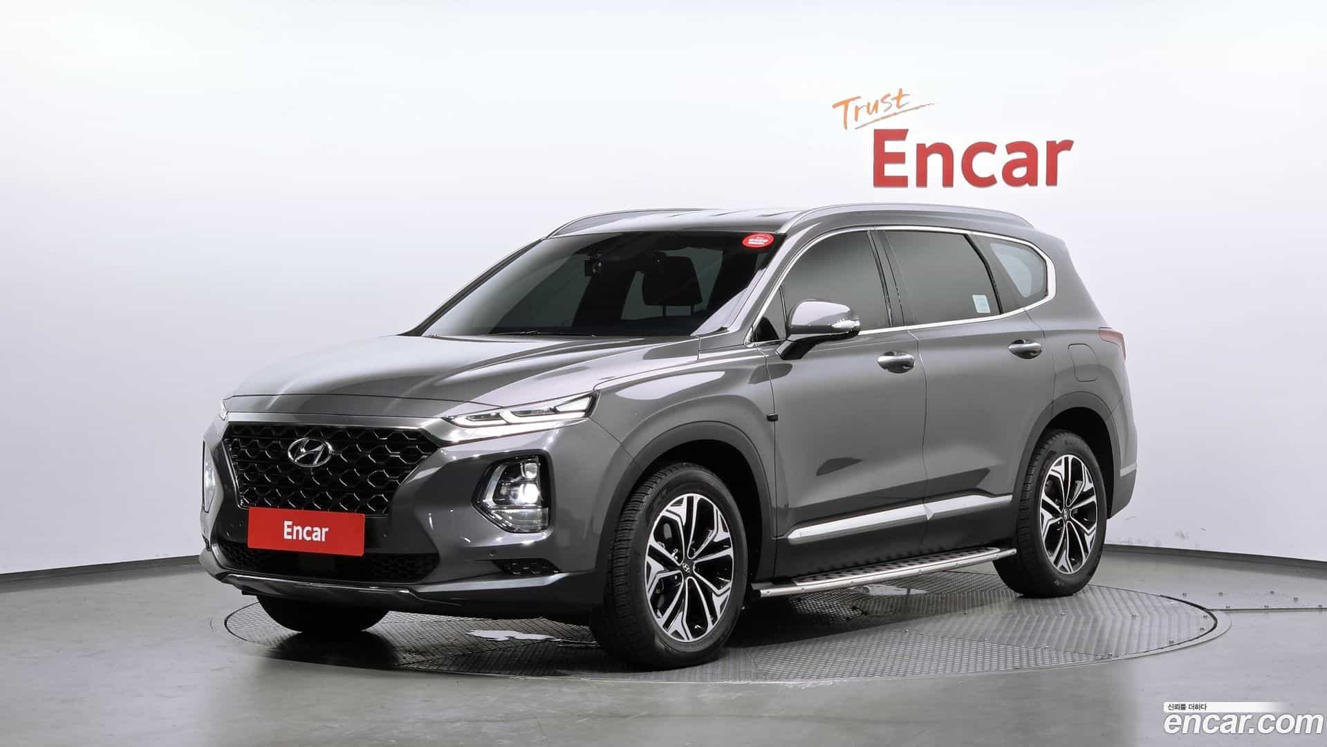 Santafe Hyundai 2019.1-OUTER-001