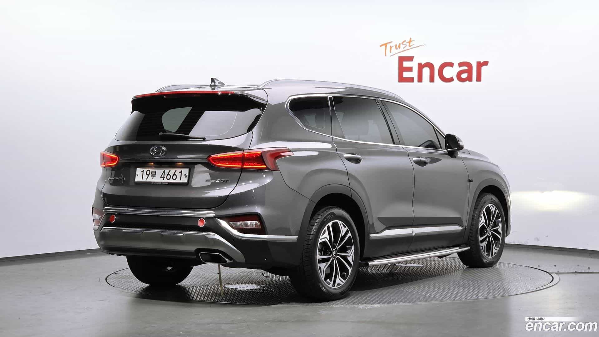 Santafe Hyundai 2019.1-OUTER-002