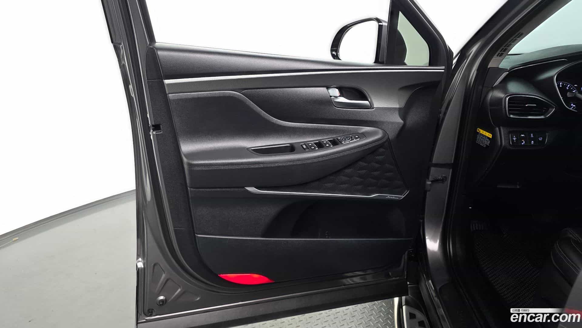 Santafe Hyundai 2019.1-INNER-034