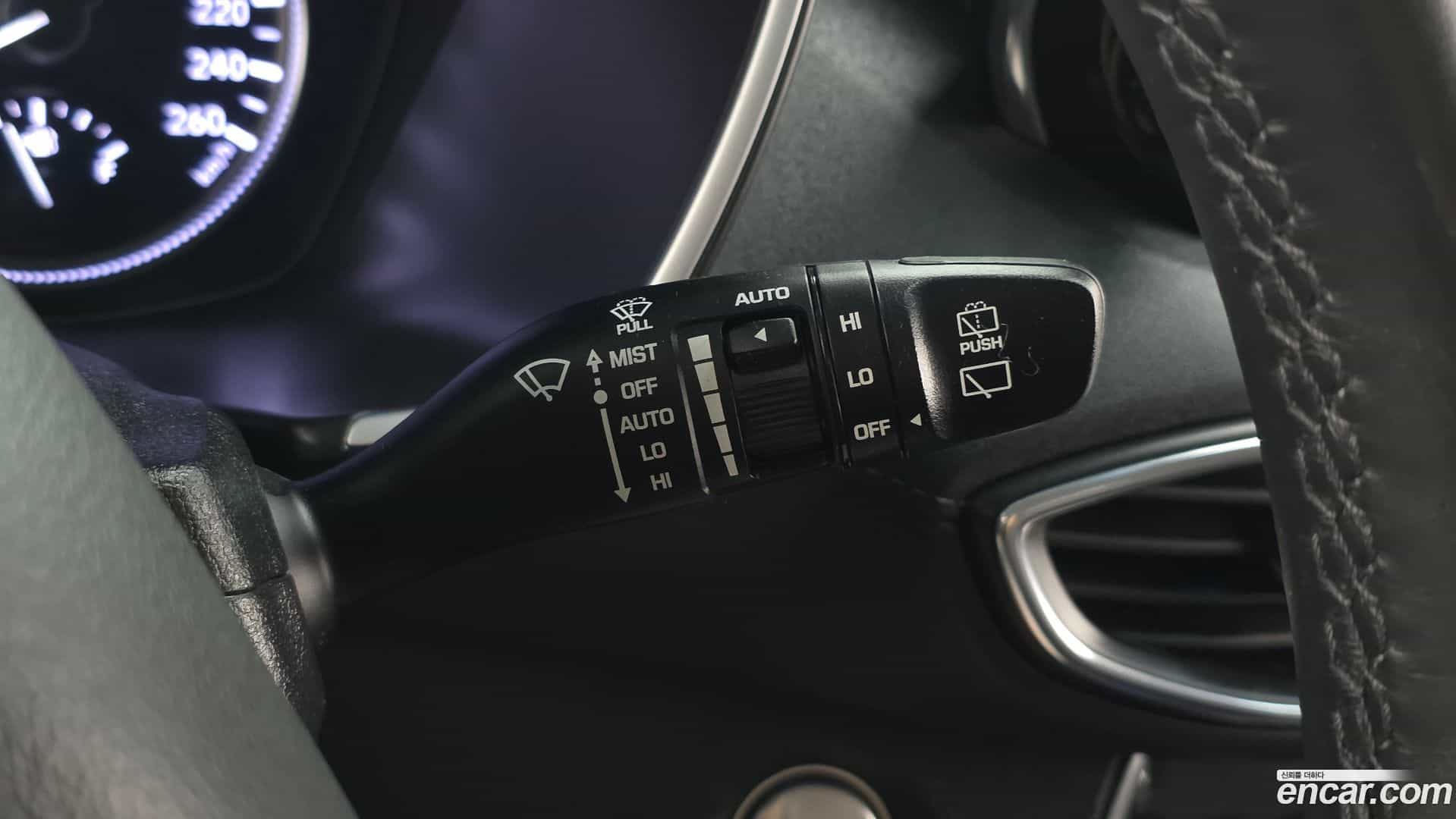 Santafe Hyundai 2019.1-OPTION-041