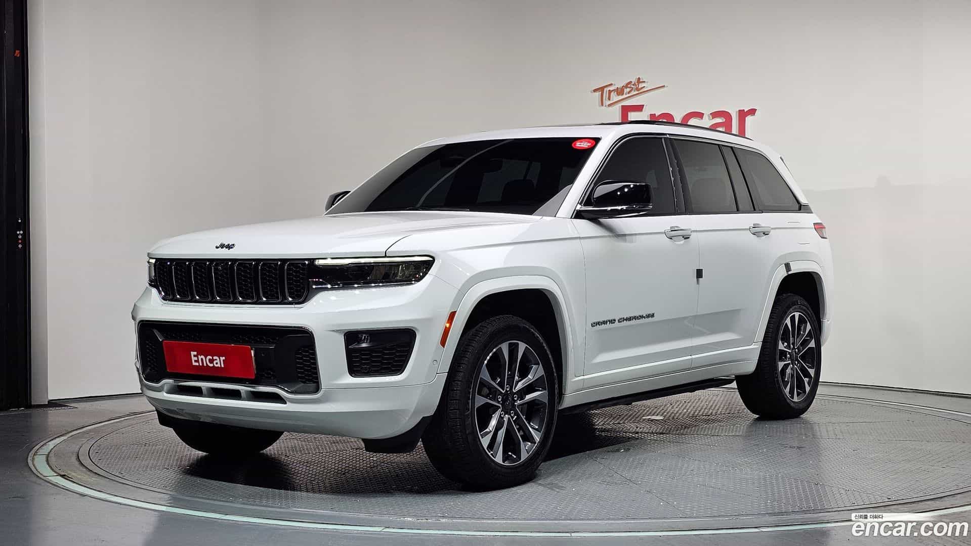 Cherokee Jeep 2023.11-OUTER-001