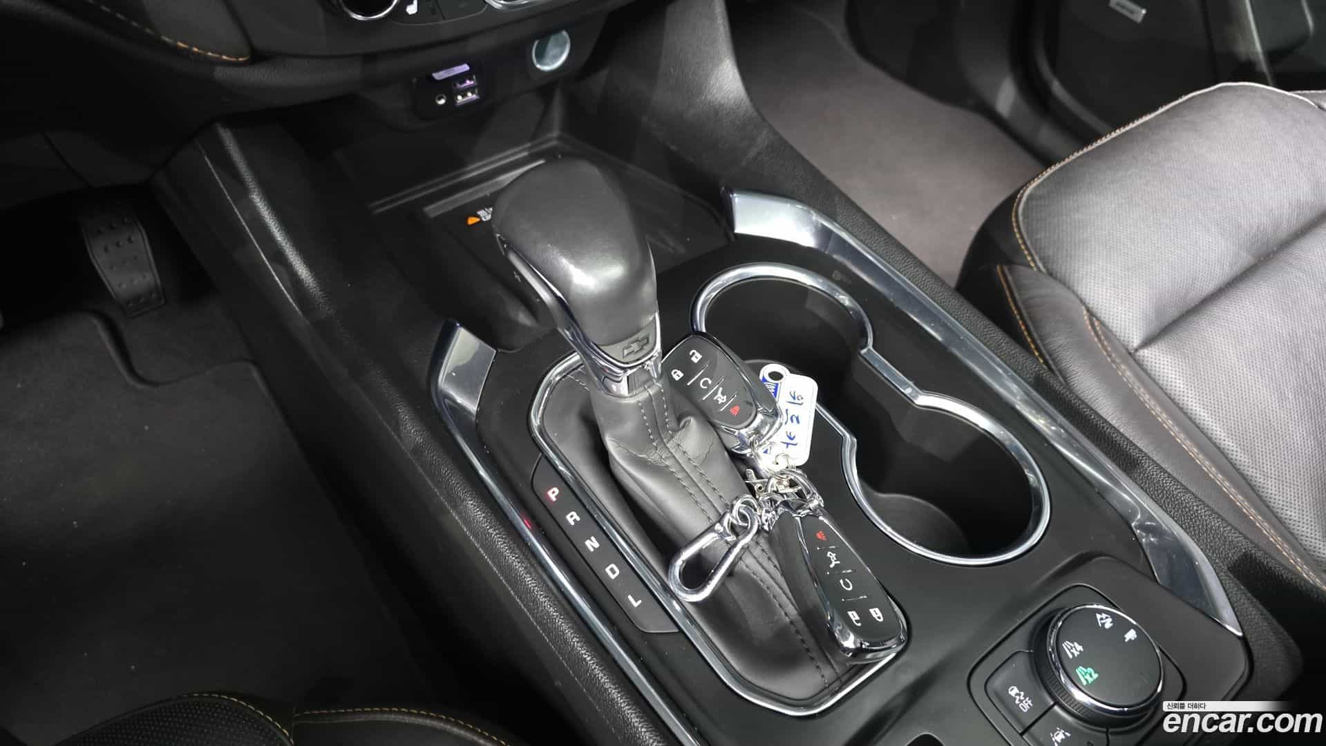 Traverse Chevrolet 2021.2-INNER-009