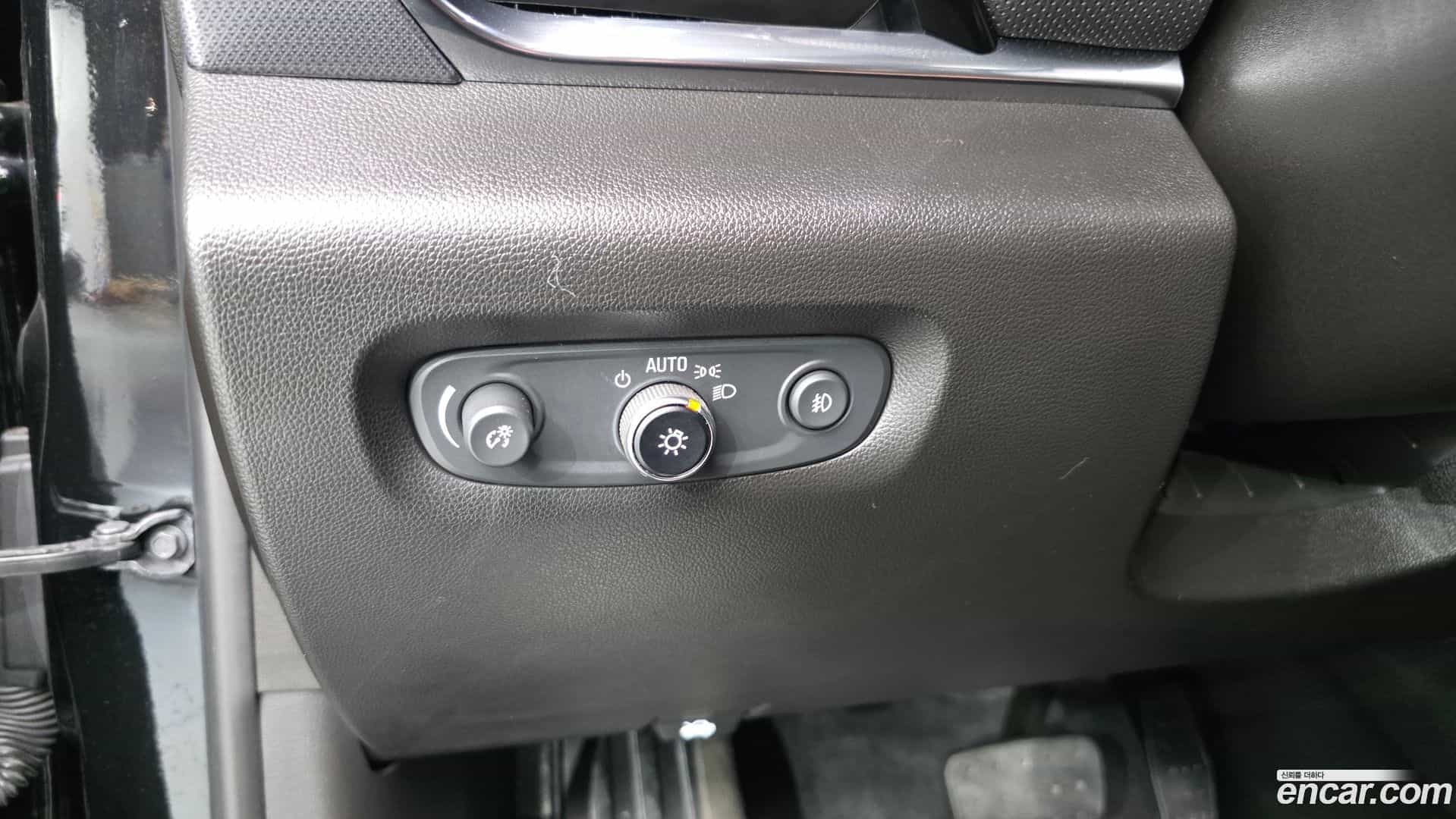 Traverse Chevrolet 2021.2-OPTION-024