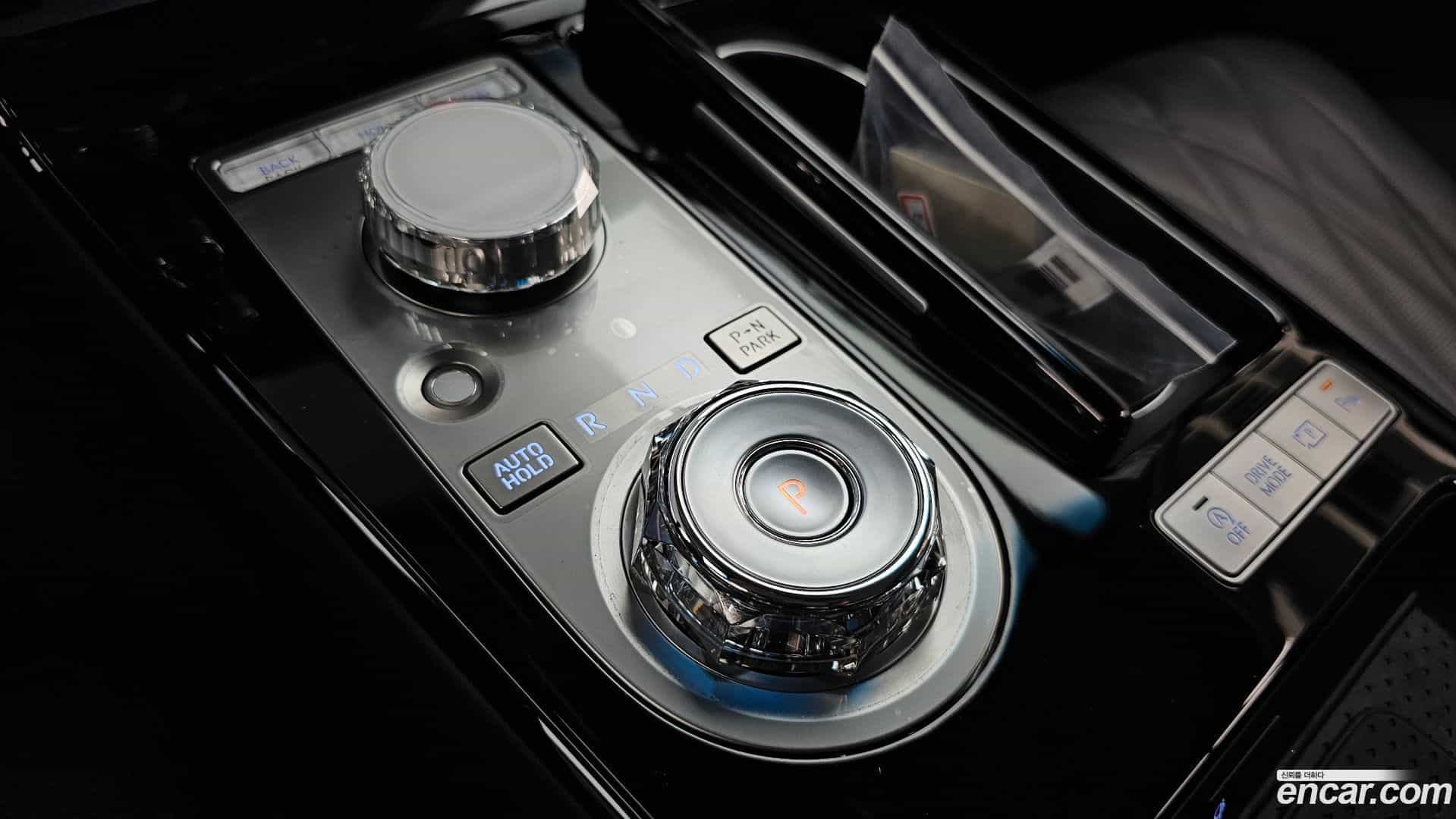 G80 Genesis 2025.2-INNER-009