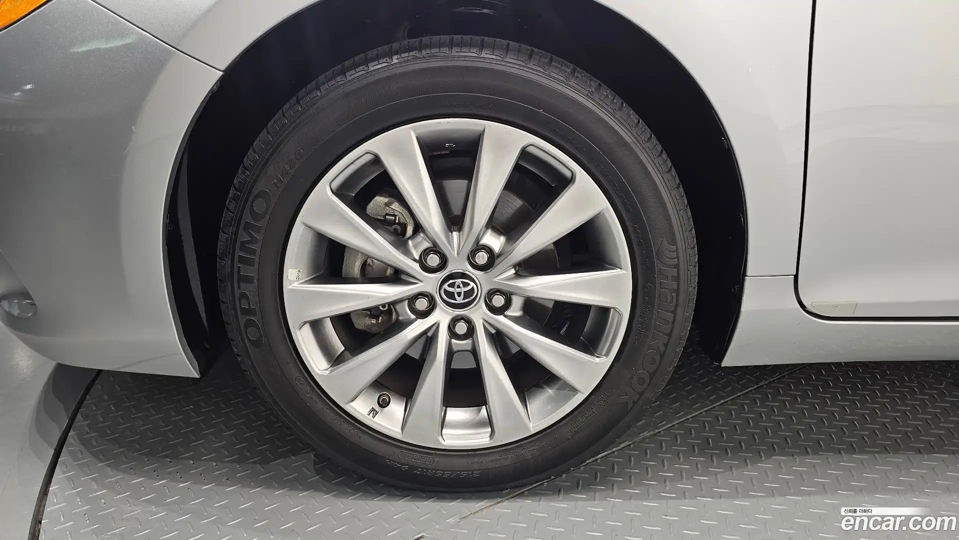 Camry Toyota 2016.2-OUTER-005