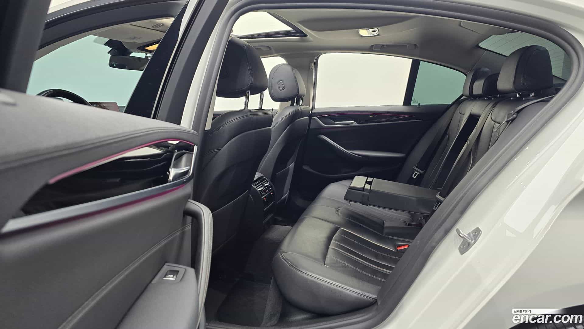 5-Series BMW 2019.6-OPTION-016