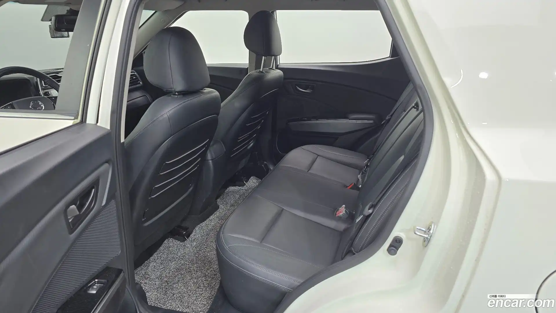 TIBOLI KG Mobility 2020.5-OPTION-015
