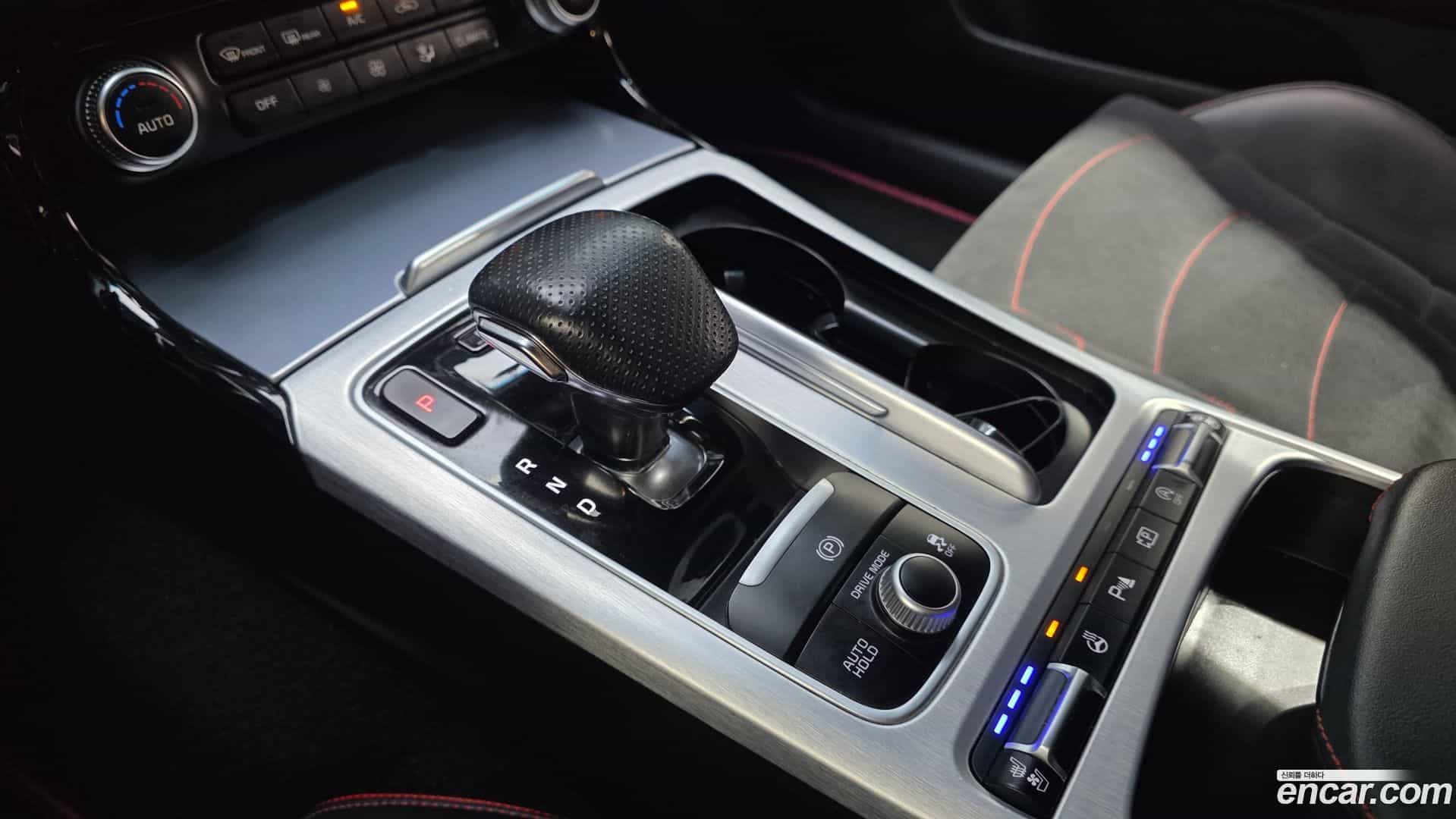 Stinger Kia 2022.5-INNER-009