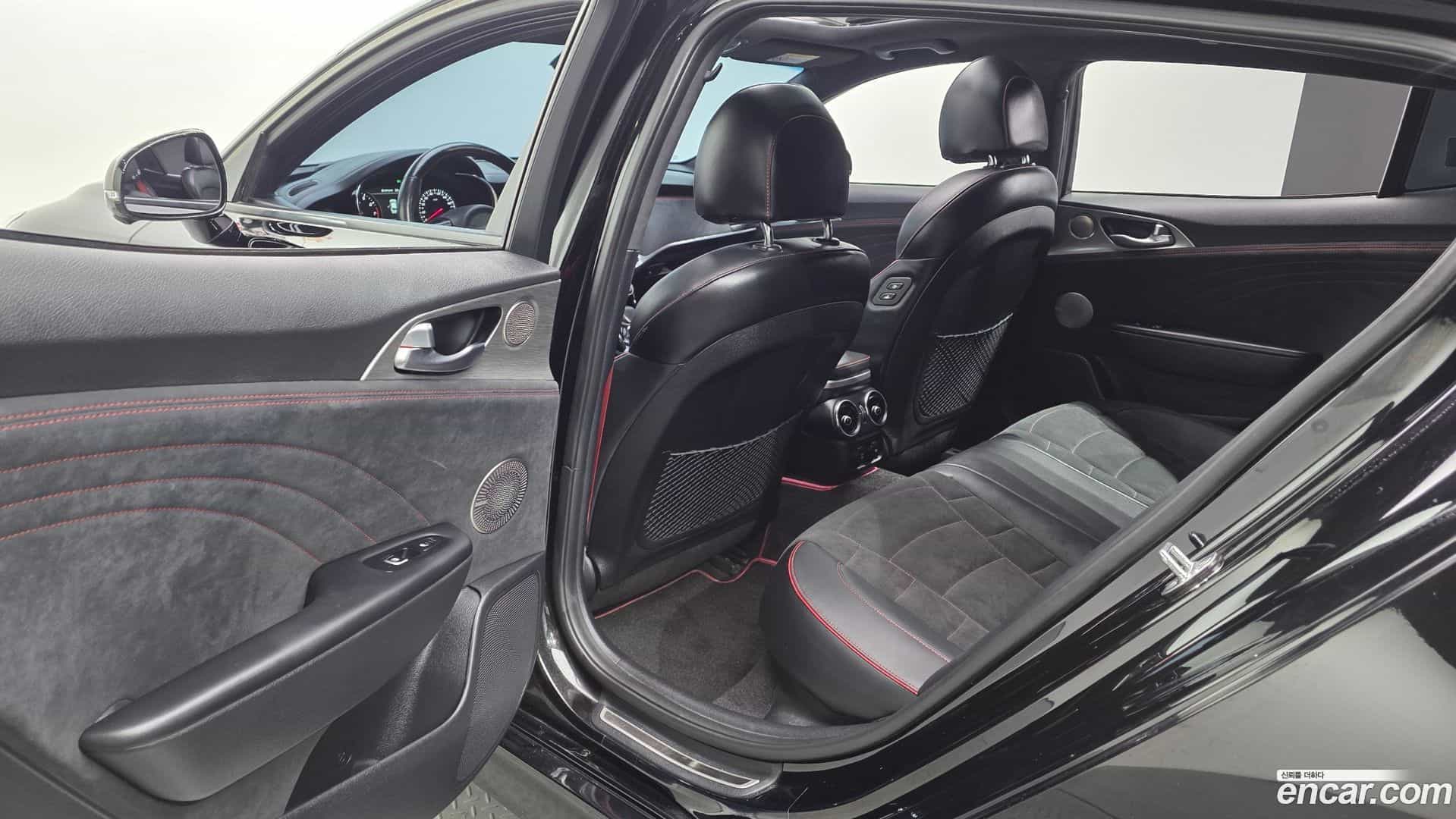 Stinger Kia 2022.5-OPTION-016