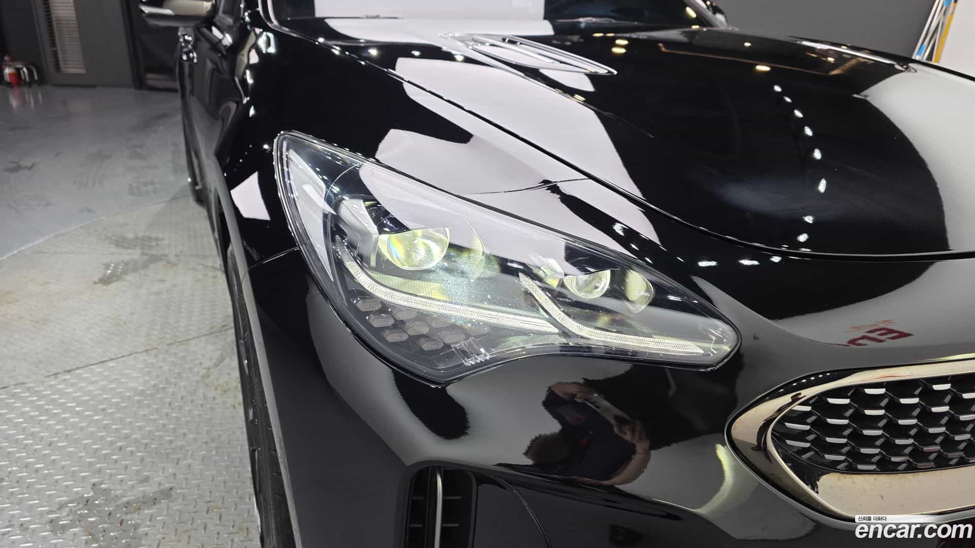 Stinger Kia 2022.5-OUTER-032