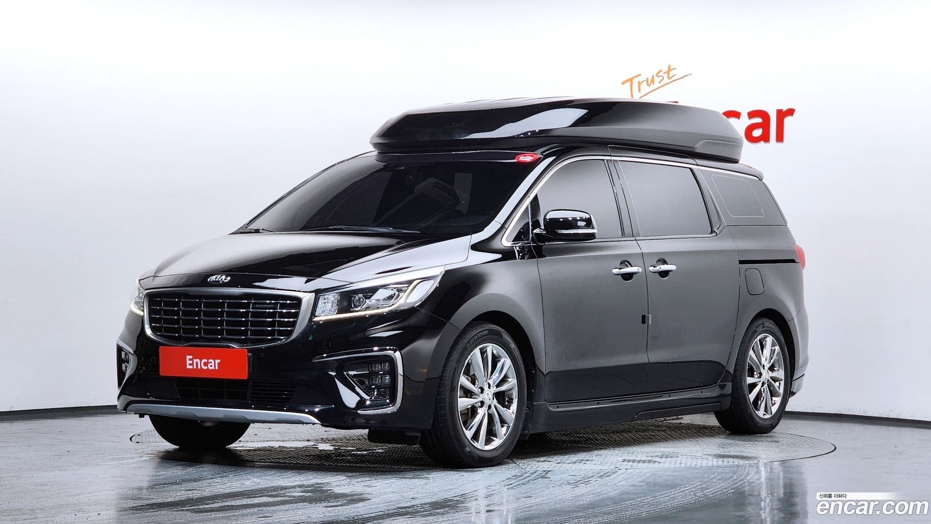 Main__Slider__Photo:Canival Kia 2018.7-0