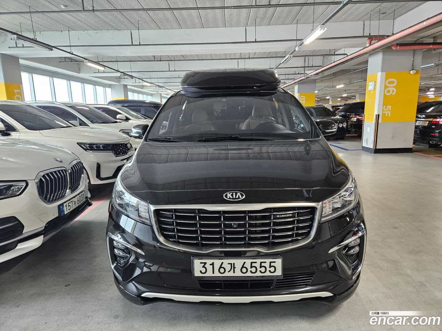 Canival Kia 2019.11-OUTER-001