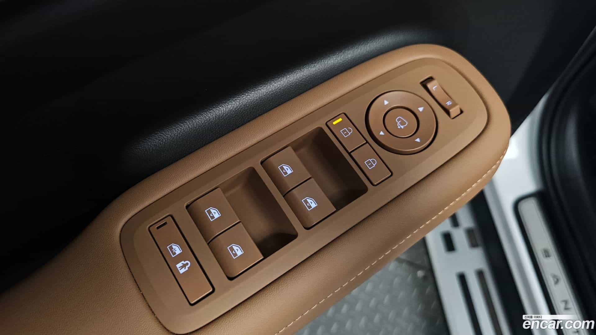 Santafe Hyundai 2024.6-OPTION-055
