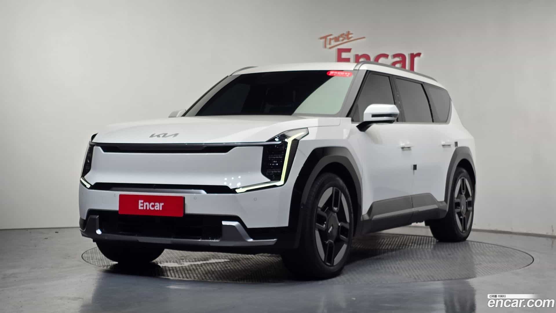 EV9 Kia 2024.0-THUMBNAIL-011