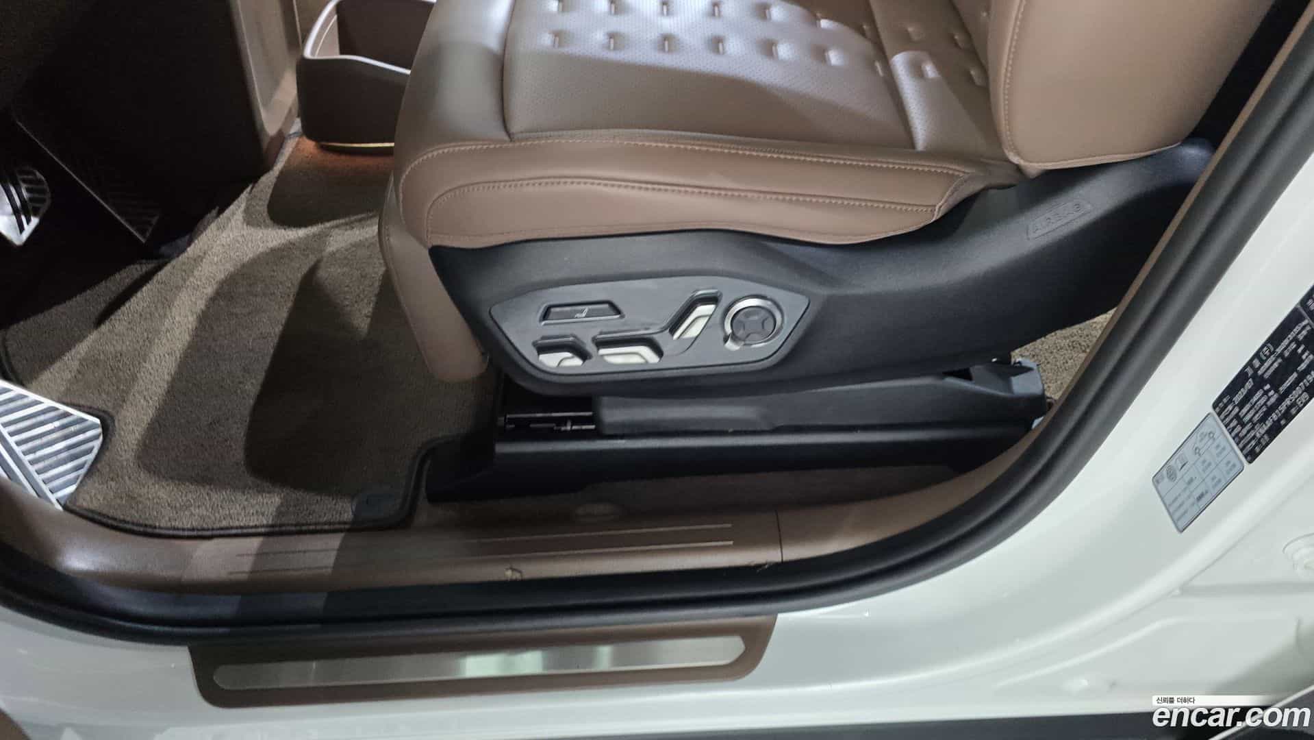 EV9 Kia 2024.0-OPTION-044