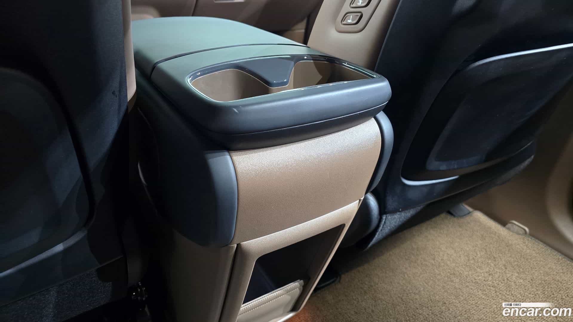 EV9 Kia 2024.0-OPTION-045