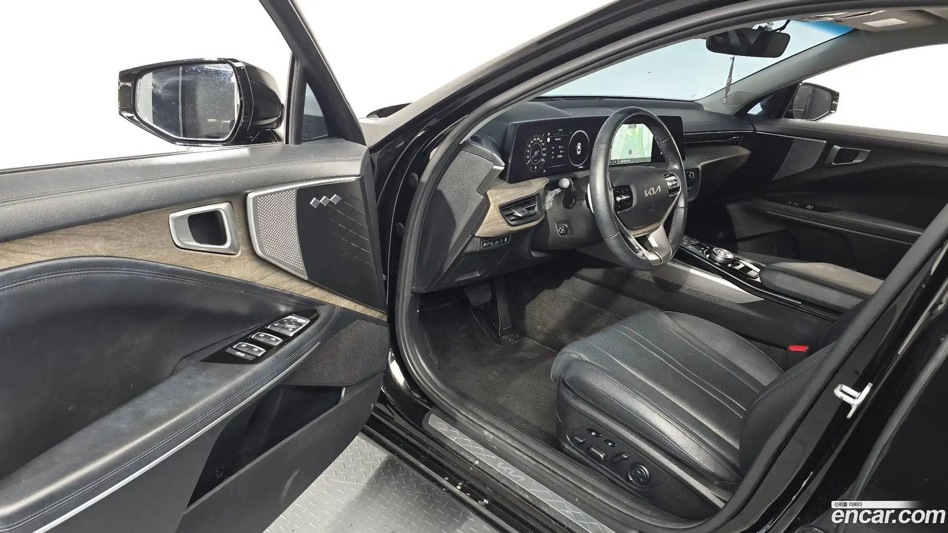 K8 Kia 2021.4-INNER-010