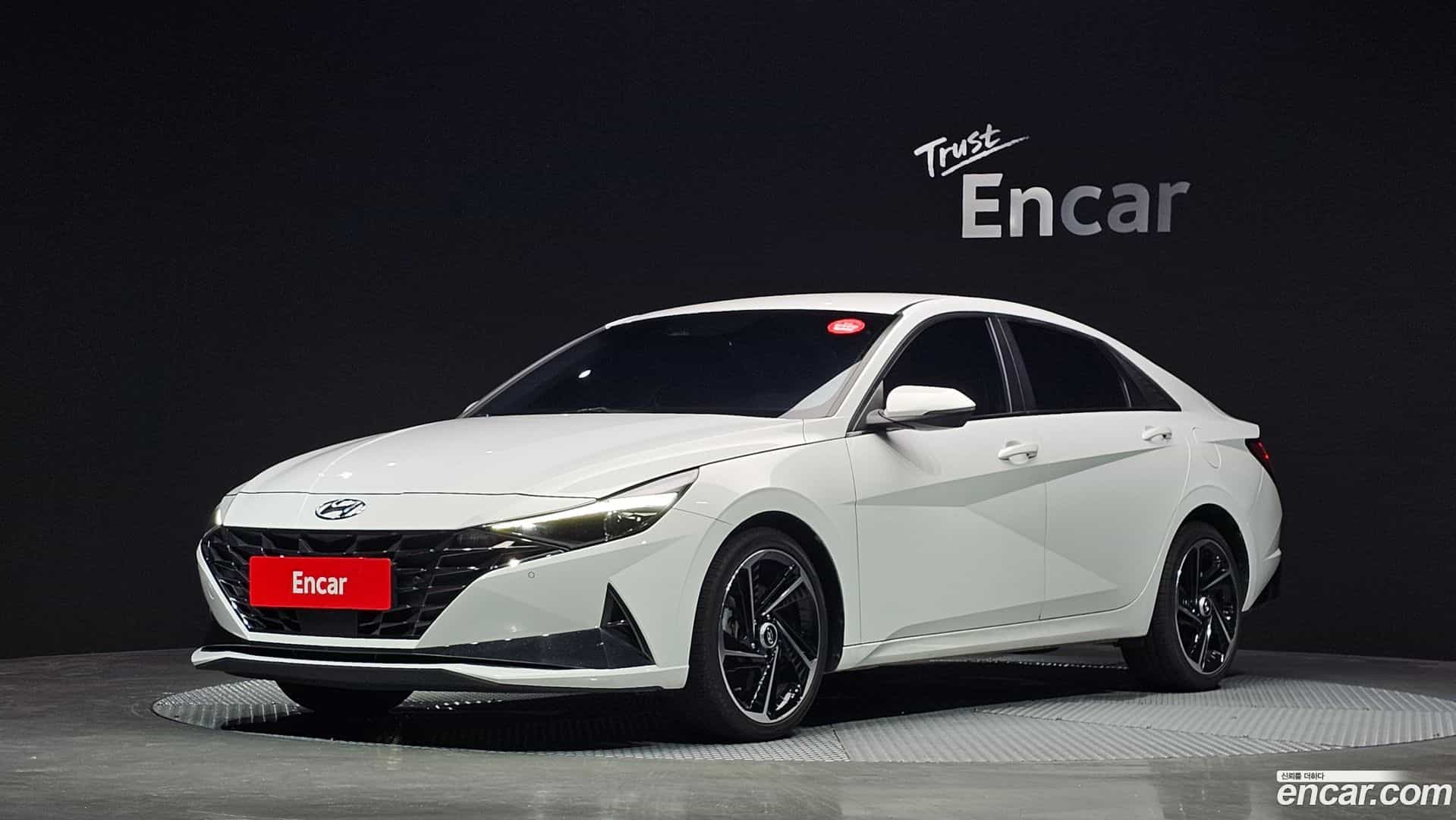 AVANTE Hyundai 2020.5-OUTER-001