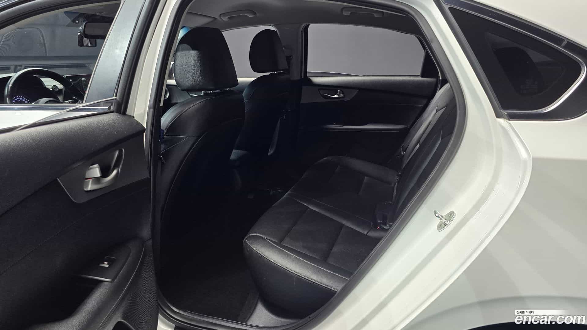 K3 Kia 2019.3-OPTION-016