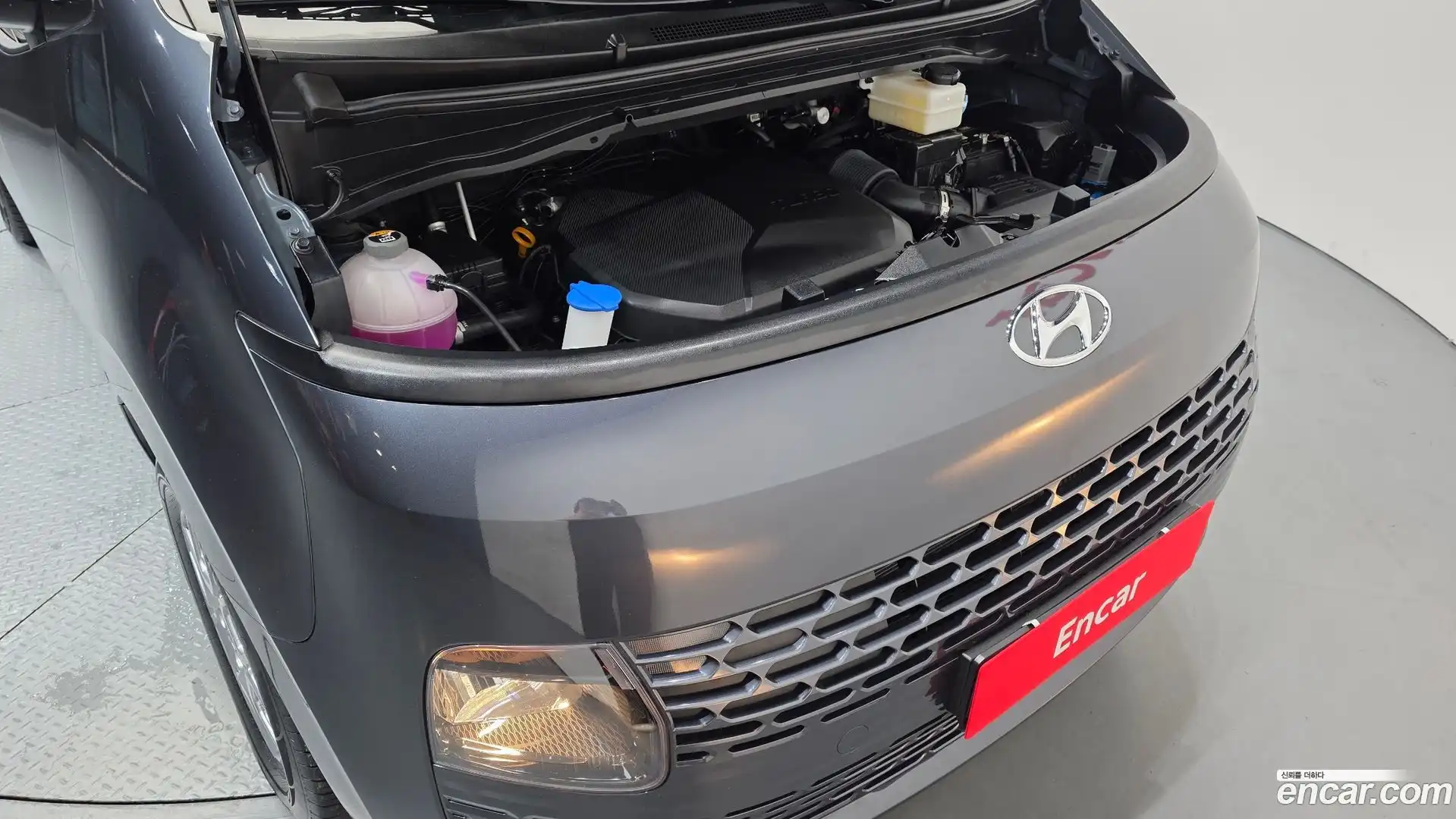 Staria Hyundai 2023.4-OUTER-006