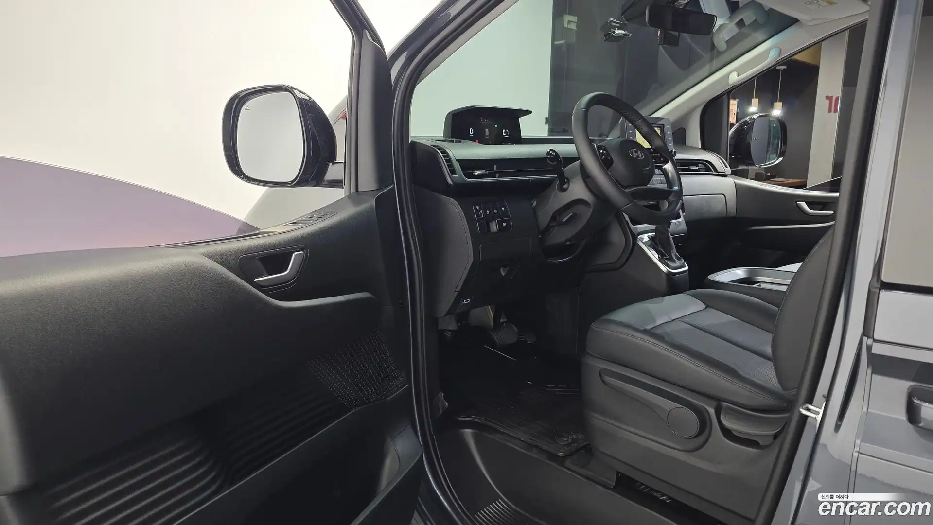 Staria Hyundai 2023.4-INNER-010