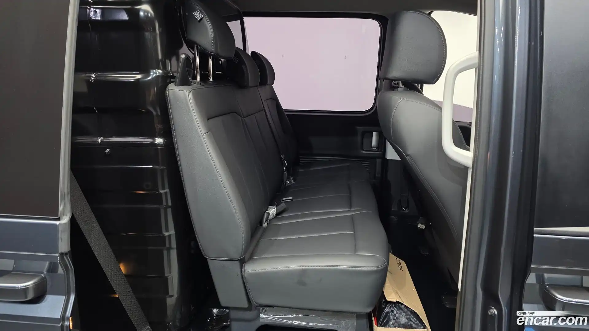 Staria Hyundai 2023.4-OPTION-016