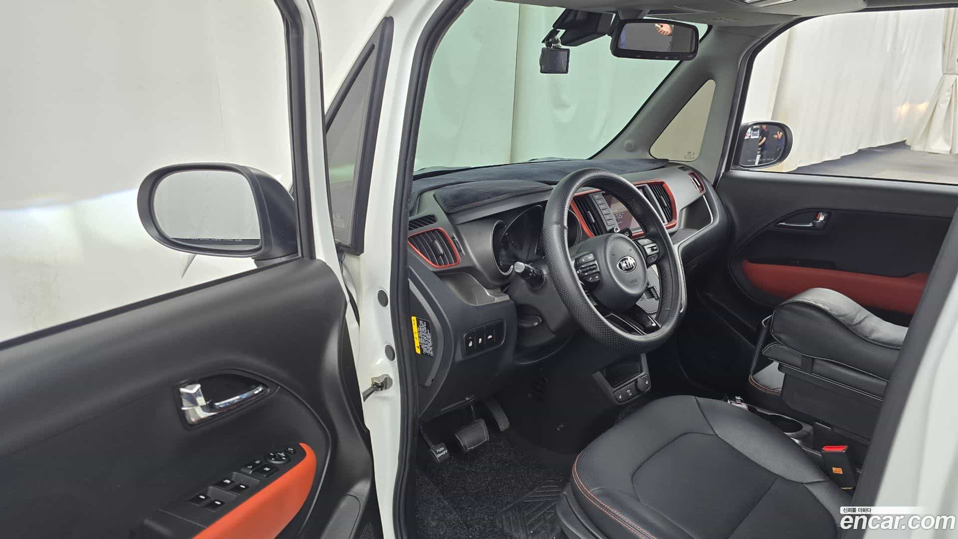 RAY Kia 2021.0-INNER-010