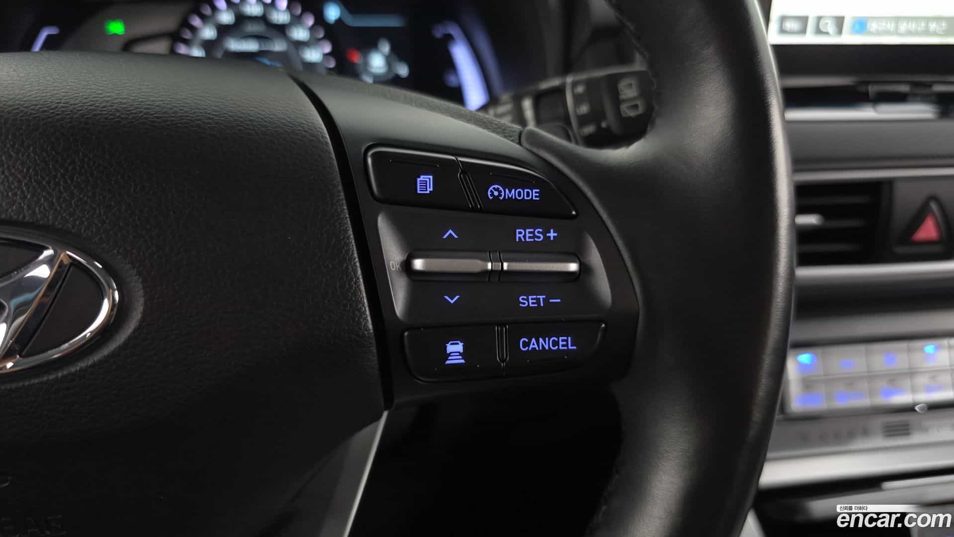 Kona Hyundai 2018.10-OPTION-022