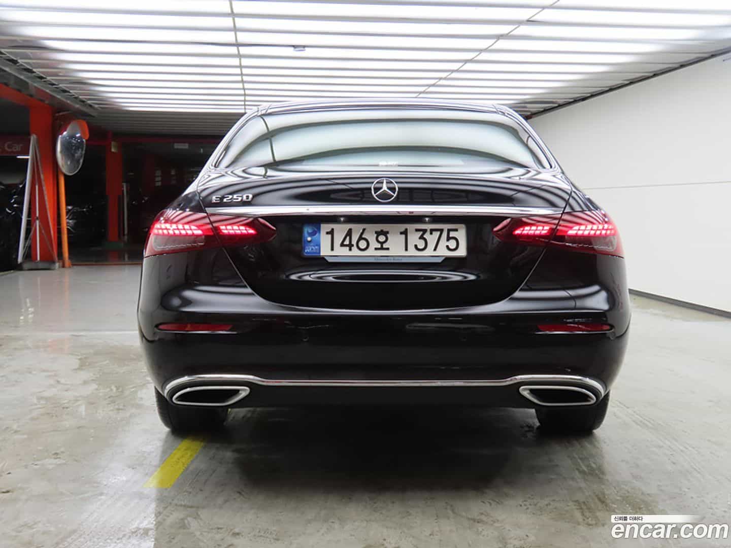 E-Class Mercedes-Benz 2023.4-OUTER-003