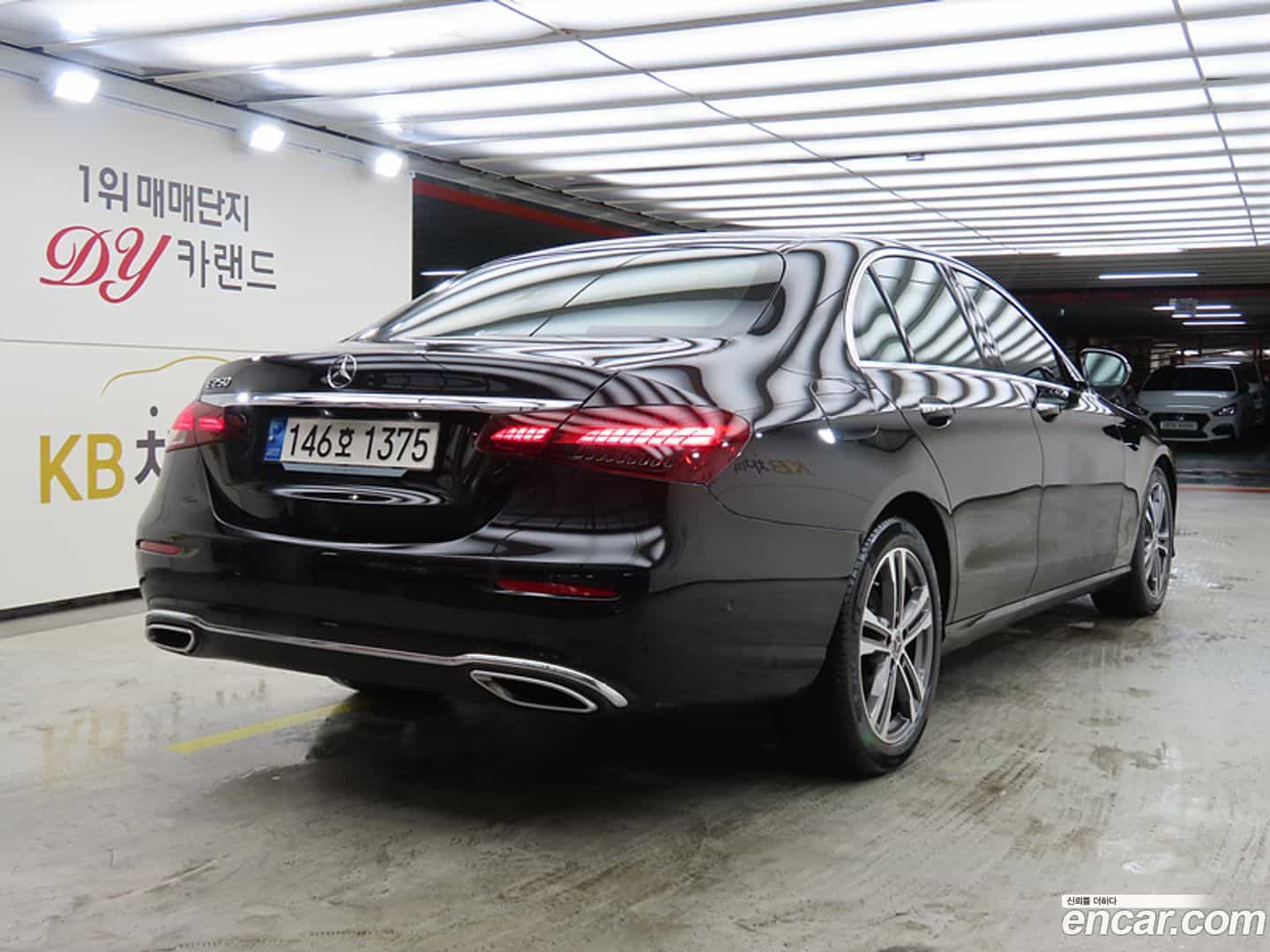 E-Class Mercedes-Benz 2023.4-OUTER-004