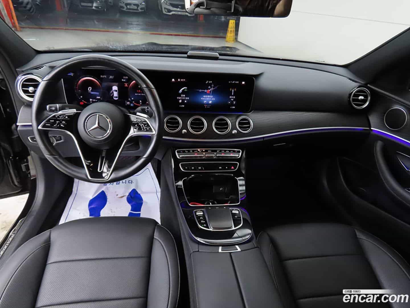 E-Class Mercedes-Benz 2023.4-INNER-007