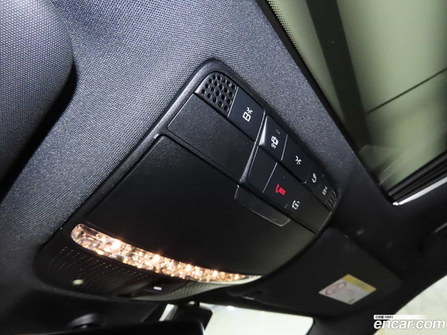 E-Class Mercedes-Benz 2023.4-OPTION-016