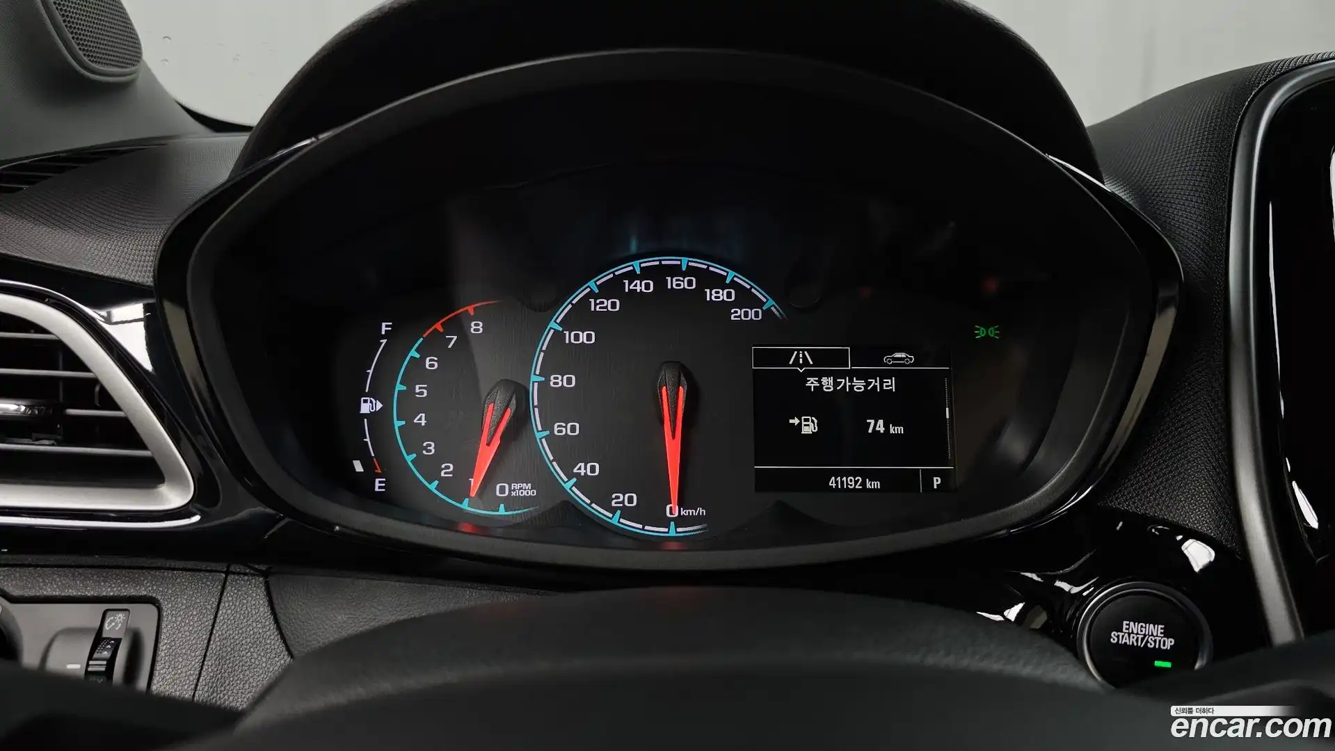 Spark Chevrolet 2022.10-INNER-008